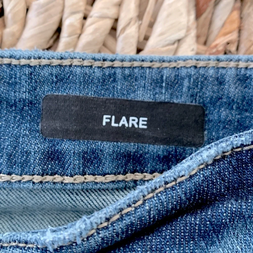 Judy Blue Miley High Waist Wide Flare - Picture 14 of 16